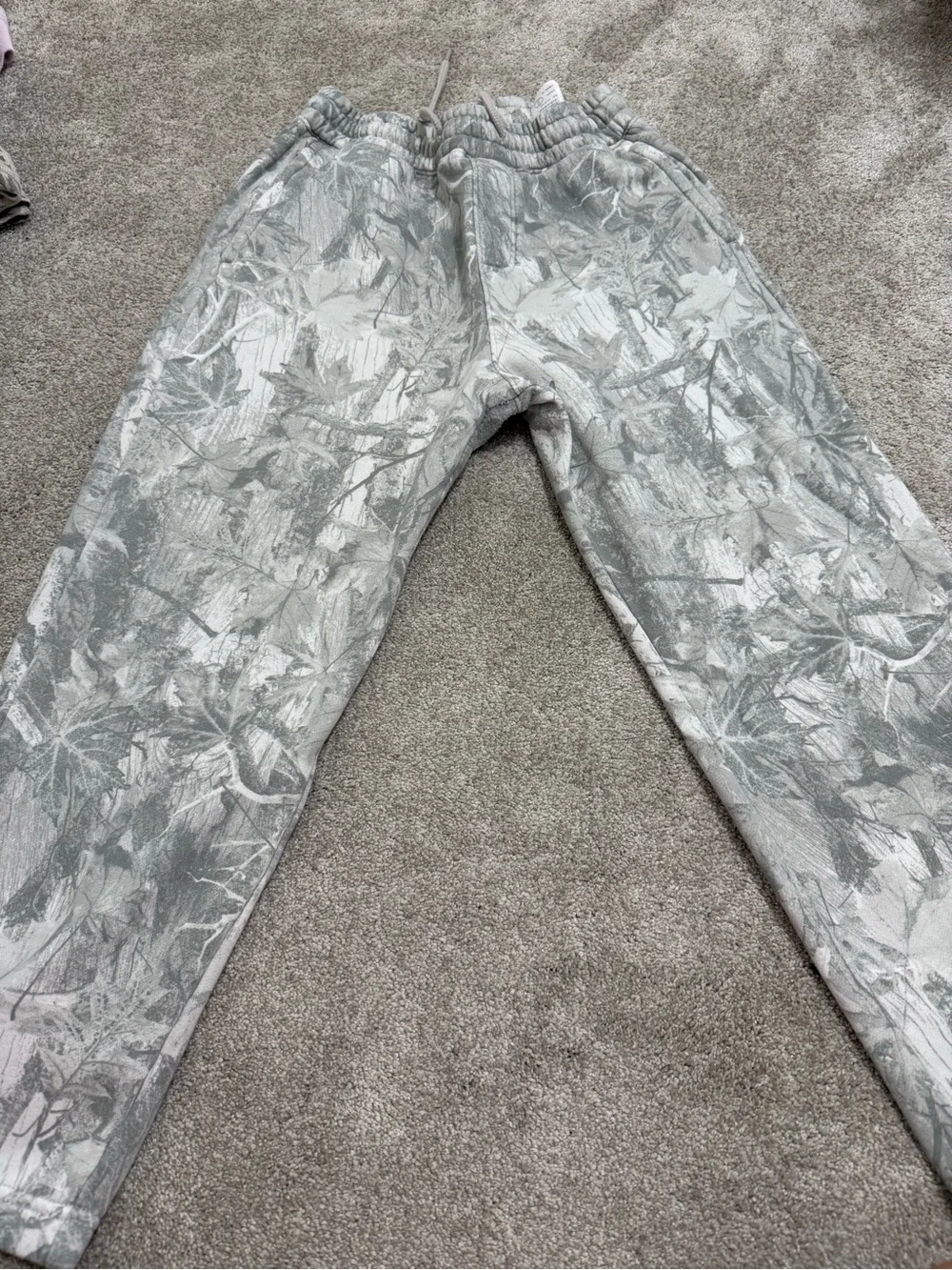 Hollister Gray Abstract Print Jogger Sweatpants